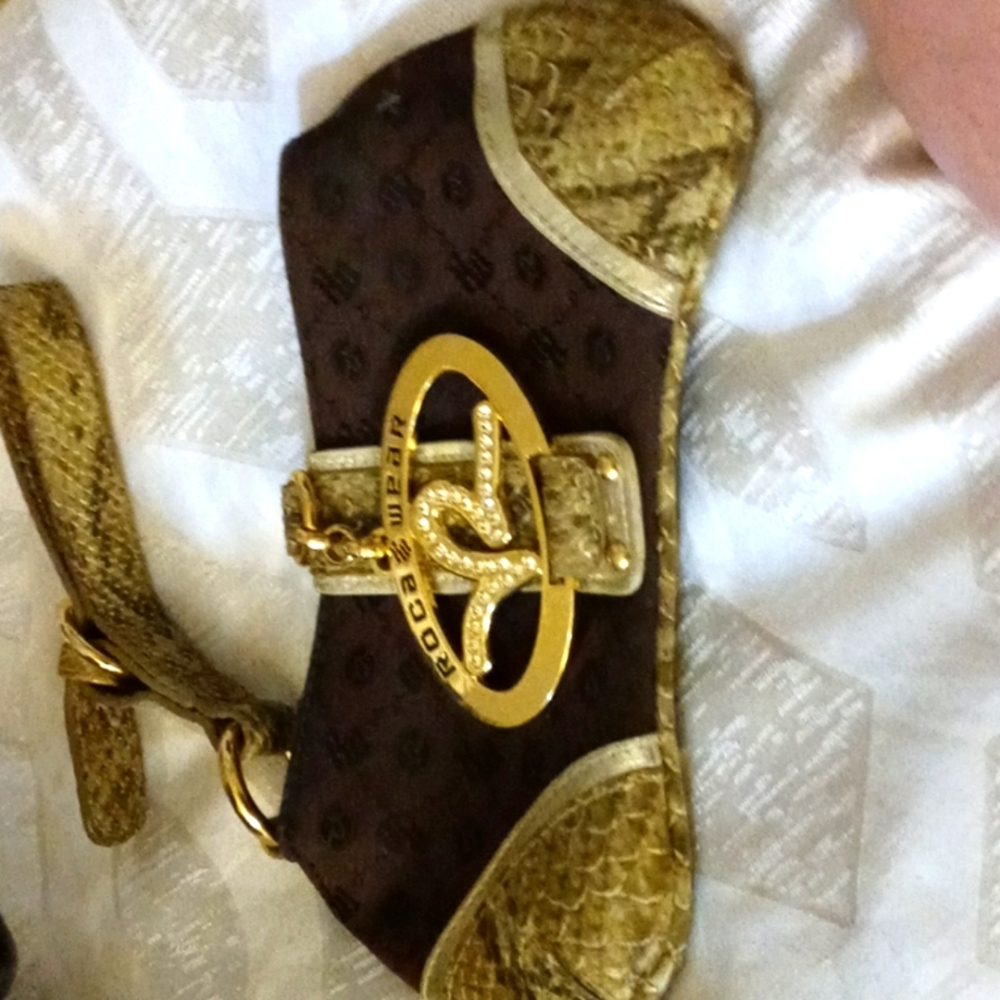 Rocaware Wristlet